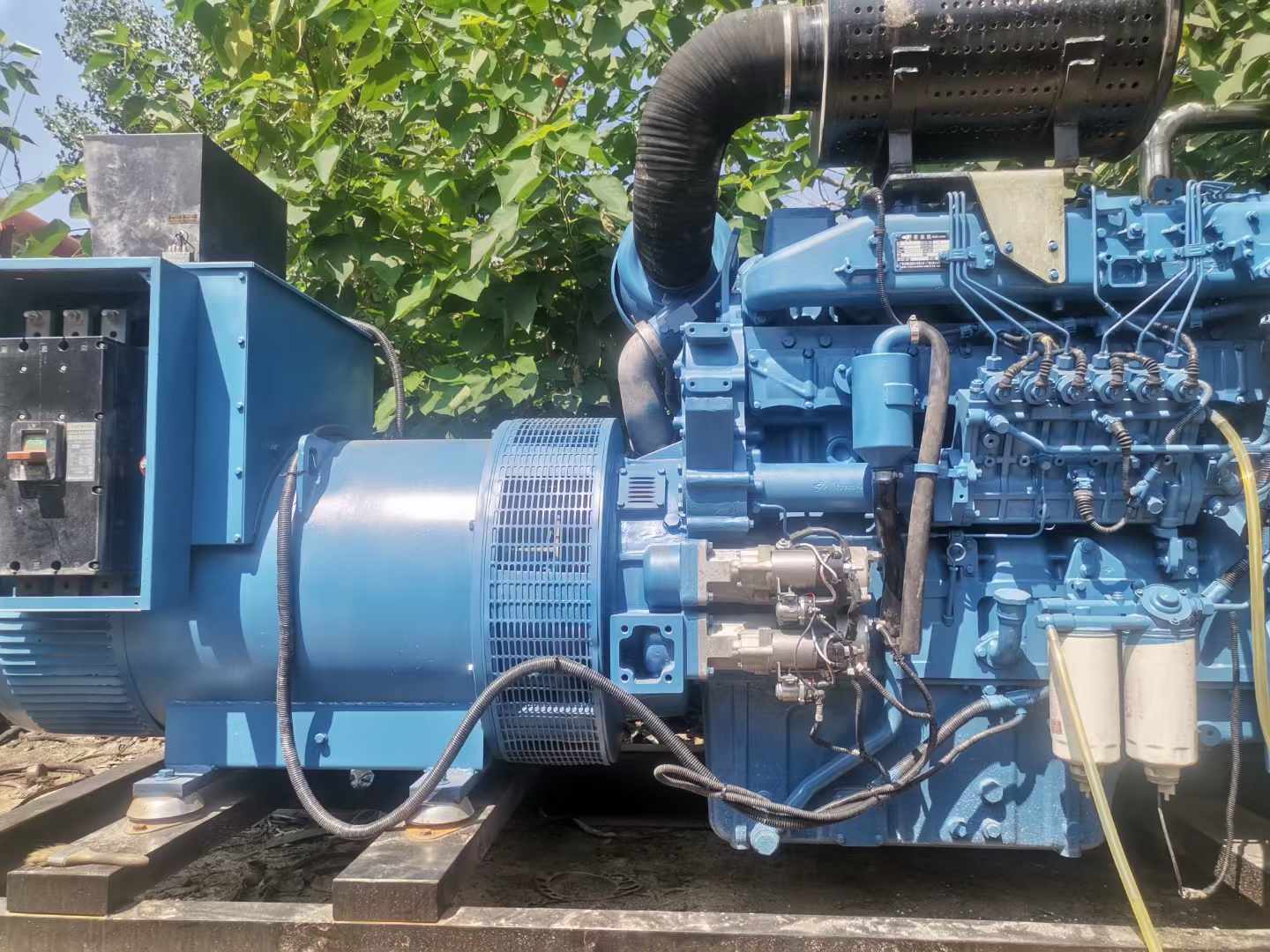 云南详细说明降低 800kW 柴油发电机输出电流波动的方法