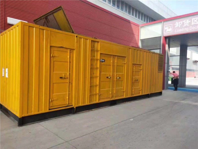 云南国内外发电机组租赁合同在明确设备维护责任方面有哪些不同做法？